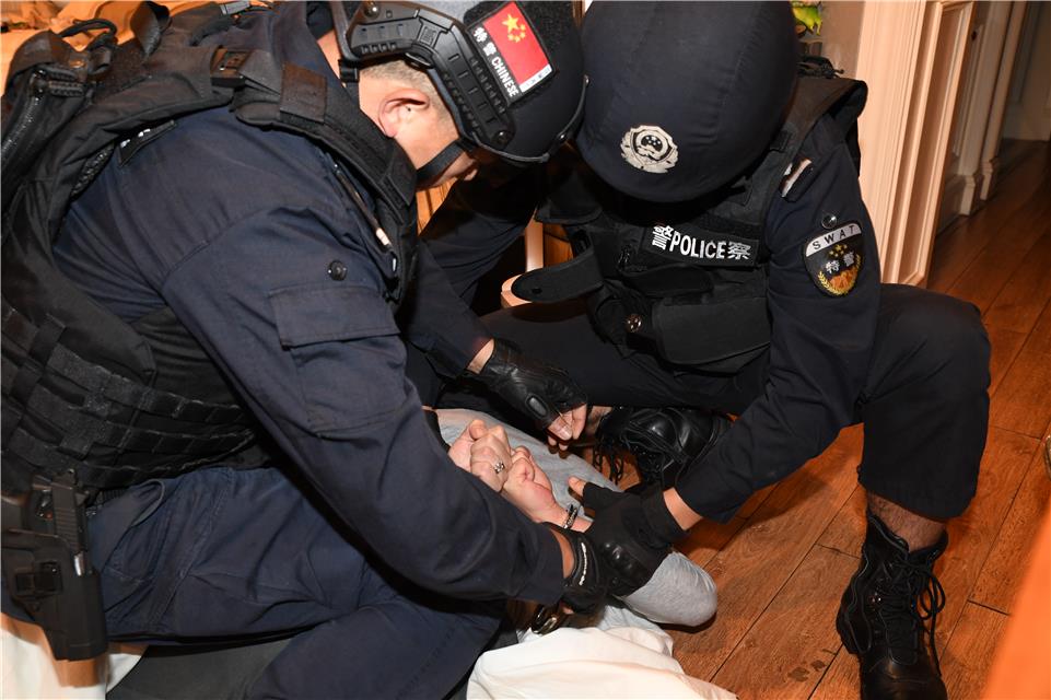 广东警方公开重金悬赏20名重点涉黑在逃犯罪嫌疑人