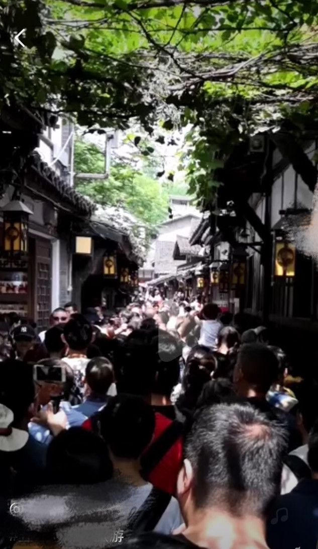 umIfu5zPtrK48aRT84SLjiRelwbpHLlp1cdCk9Hvm4roU1556938753182compressflag.jpg?x-oss-process=style/w10