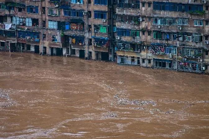 为啥今年南方暴雨不断?洪涝灾害造成了哪些损失?你想知道的都在这!