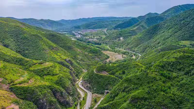宁夏固原:铁腕推进生态治理还山青水绿