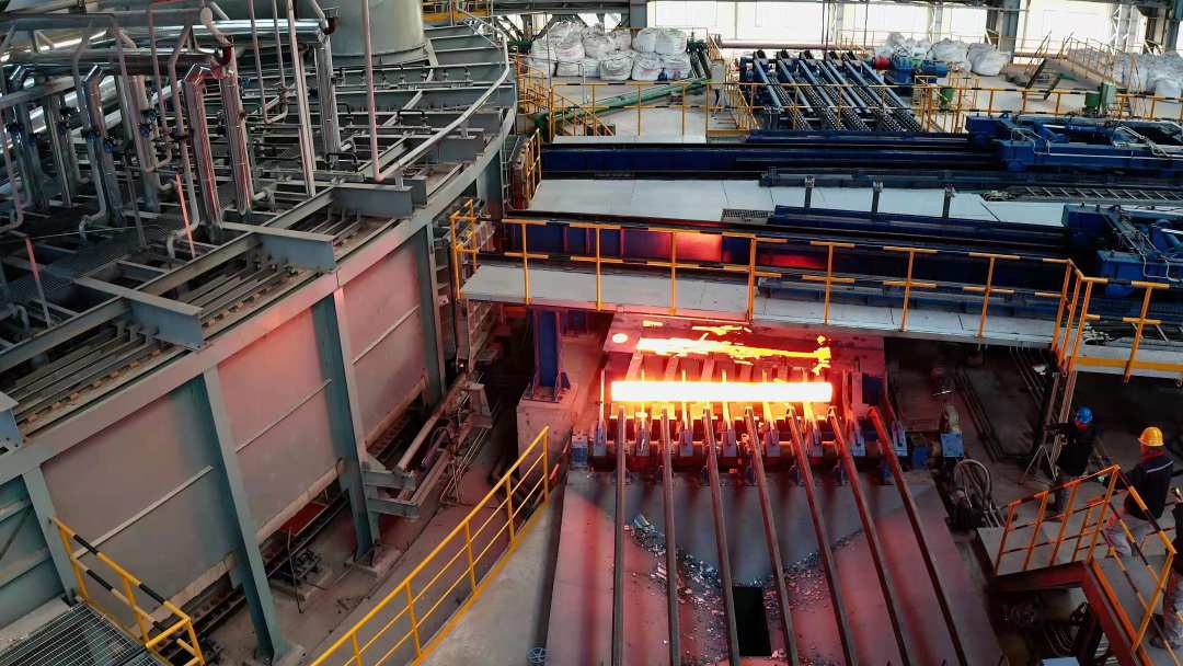 河北承德建成首条无缝钢管智能制造示范生产线