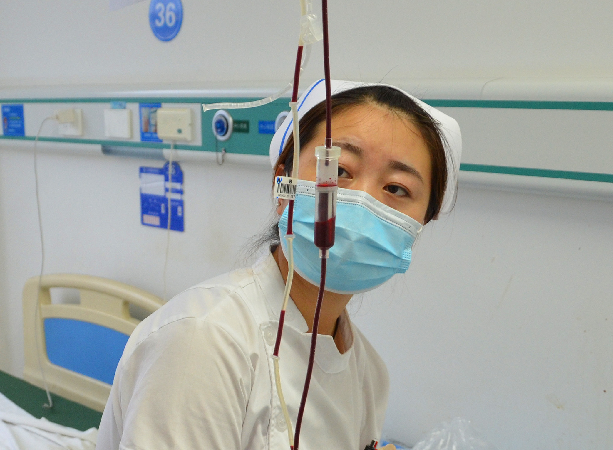 组图医者仁心救死扶伤