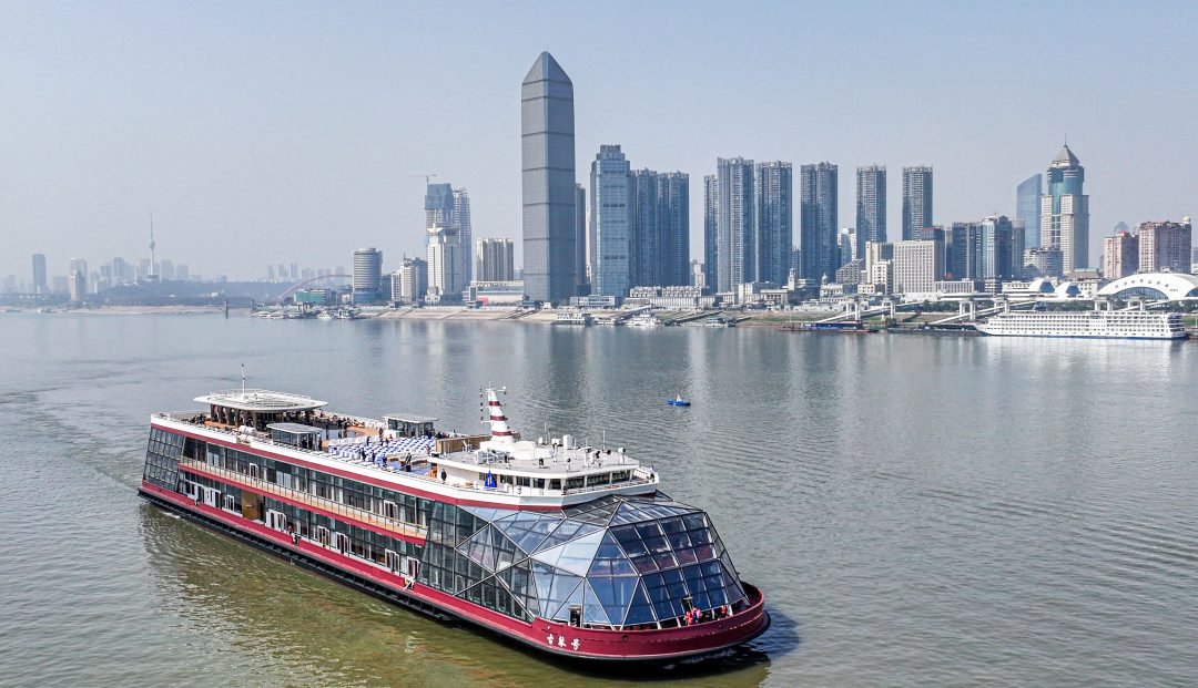 "古琴号"游船首航