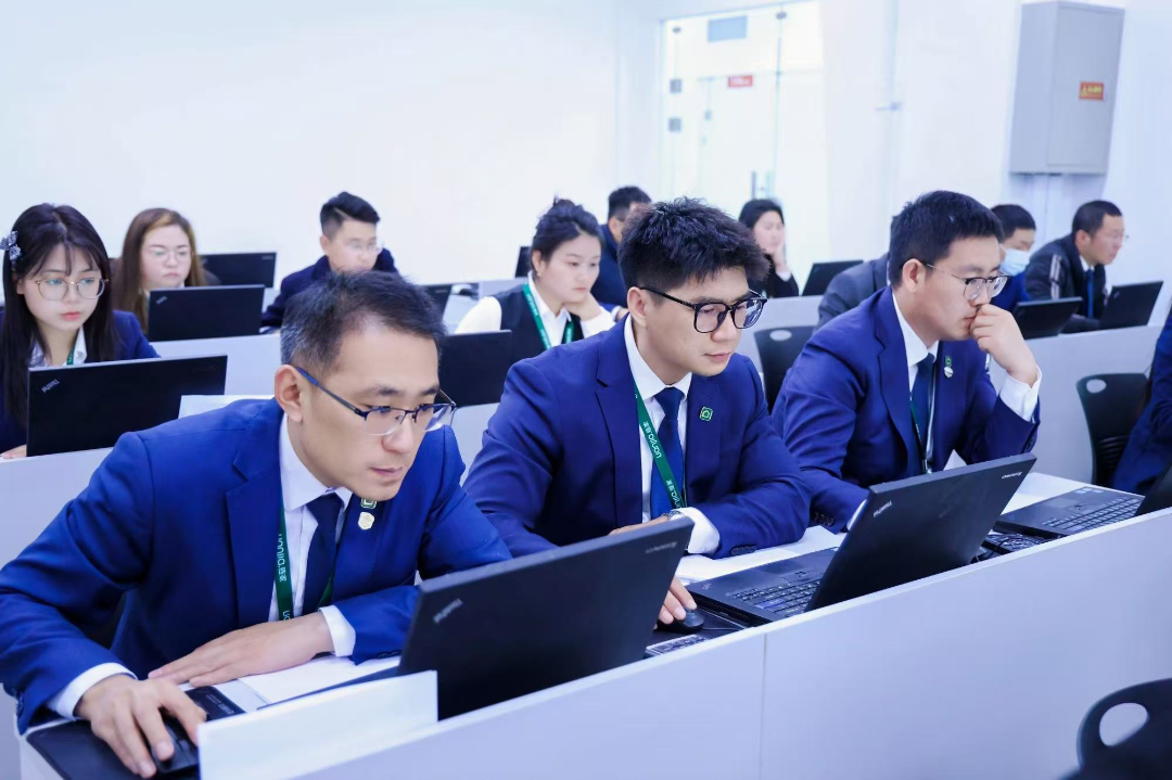 mmexport1764143031665