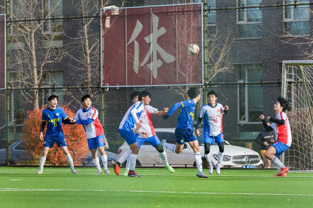 mmexport1764556472376