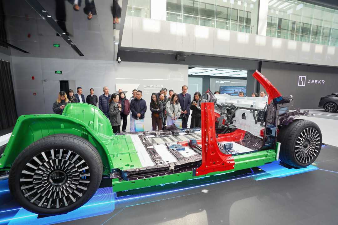 位于吉利极氪未来工厂的展厅。贺元凯 摄