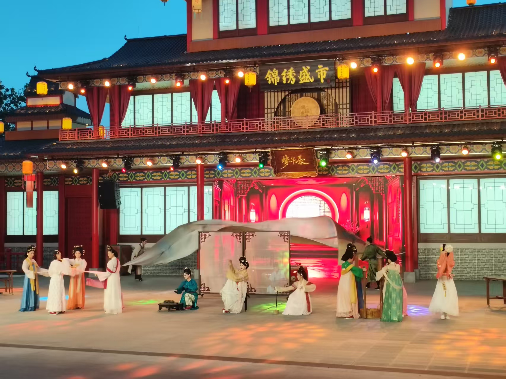深圳锦绣中华民俗村打造非遗绝活与国风次元潮玩新体验
