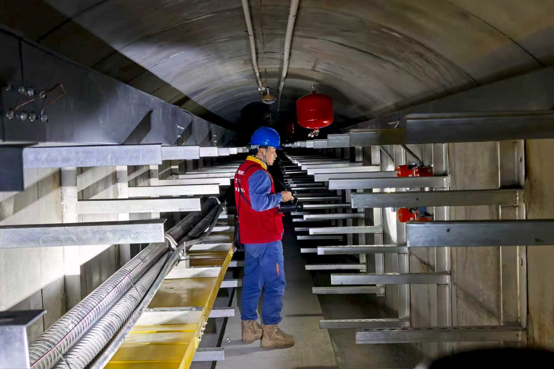 CpsMEWl0bj6ANhc9AAJ_fd0F3F0230.jpg CpsMEWl0bj6ANhc9AAJ_fd0F3F0230.jpg