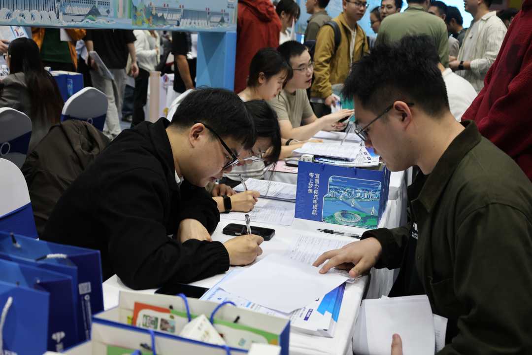 图为活动现场。资料照片
