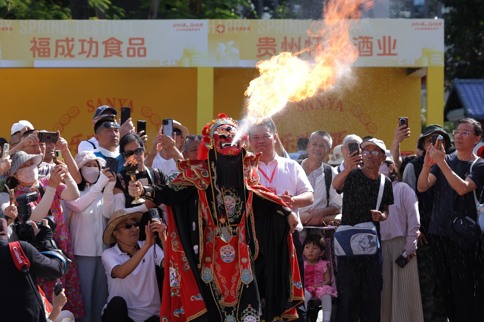 图为2026年海南三亚新春年货节现场（三亚市委宣传部 供图）