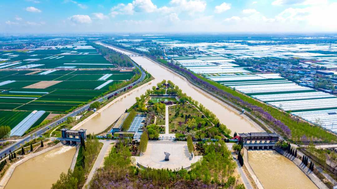 聊城市位山灌区二三干渠渠首水利枢纽.jpg