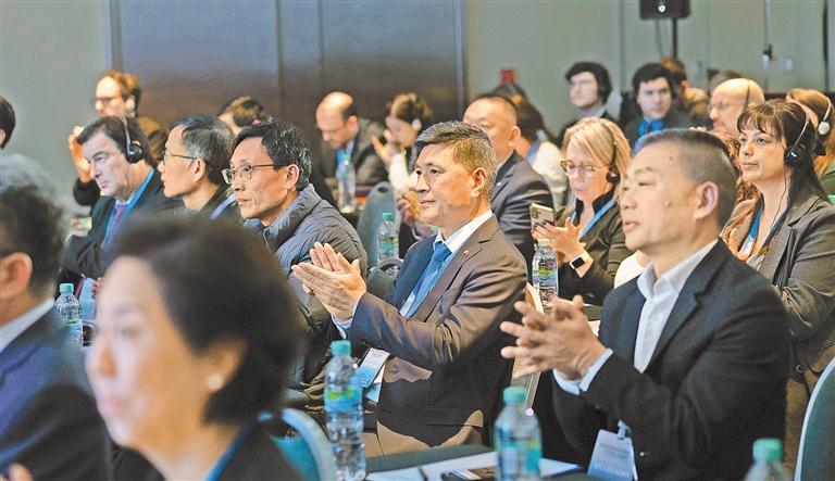 中阿经济发展.jpg 中阿经济发展.jpg