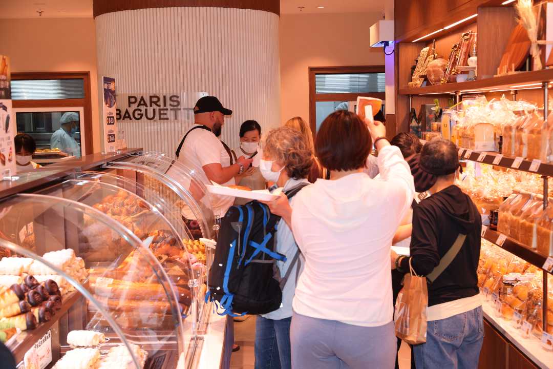 巴黎贝甜全国创新实验店在北京亮相。（资料图）