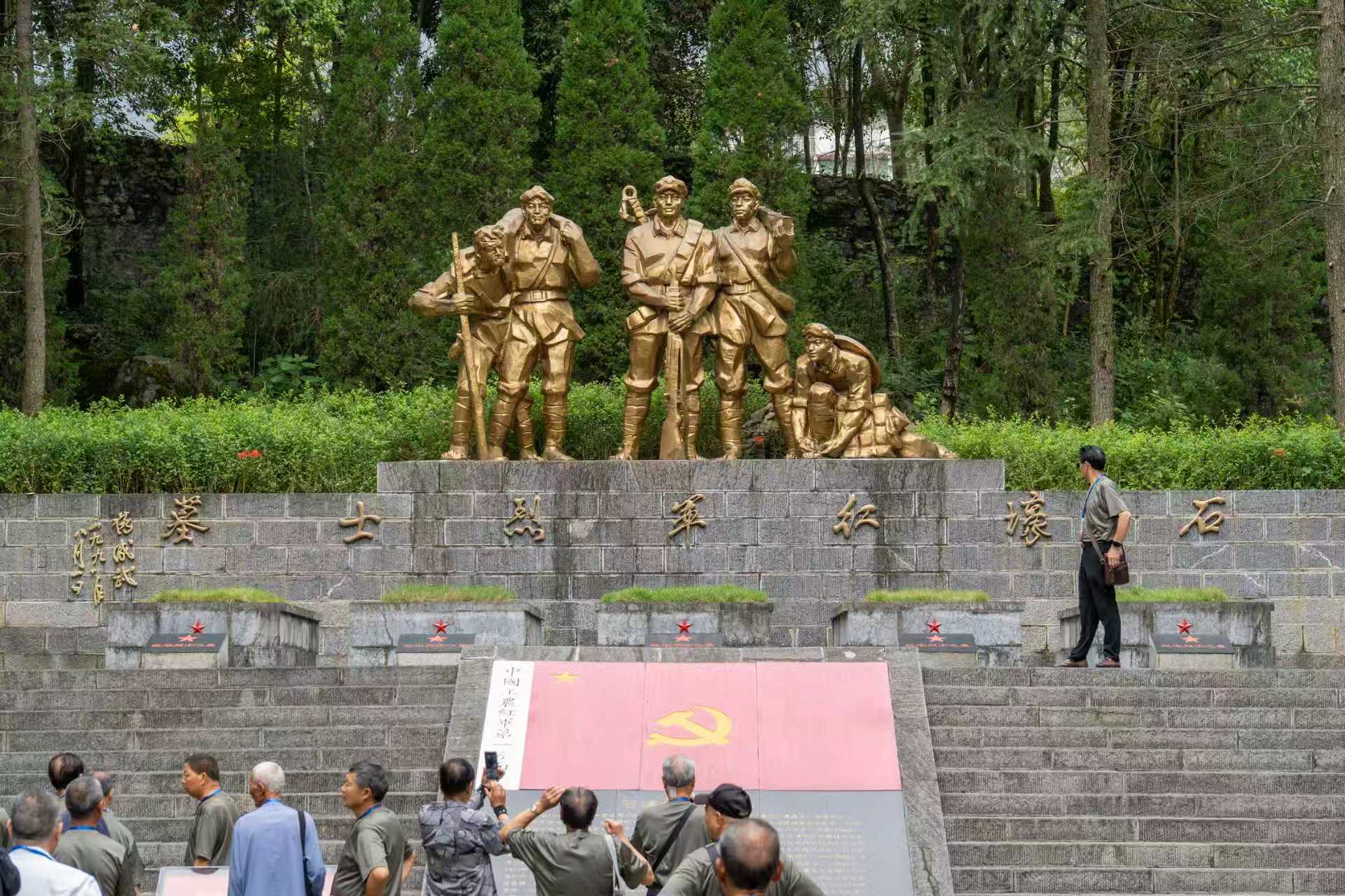 长征2.jpg