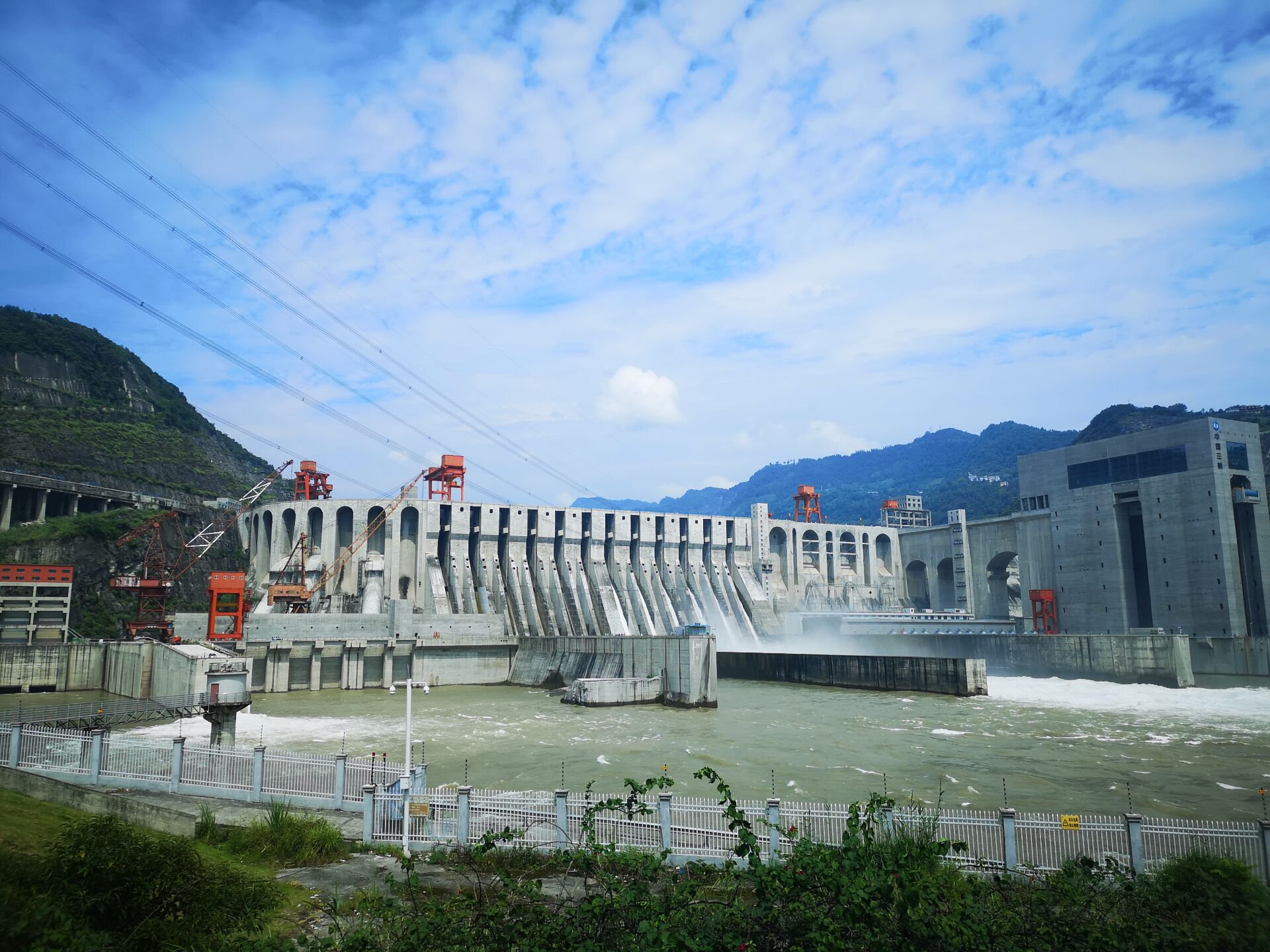 云南水富县依托区位优势加速融入长江经济带临港经济助推绿色发展